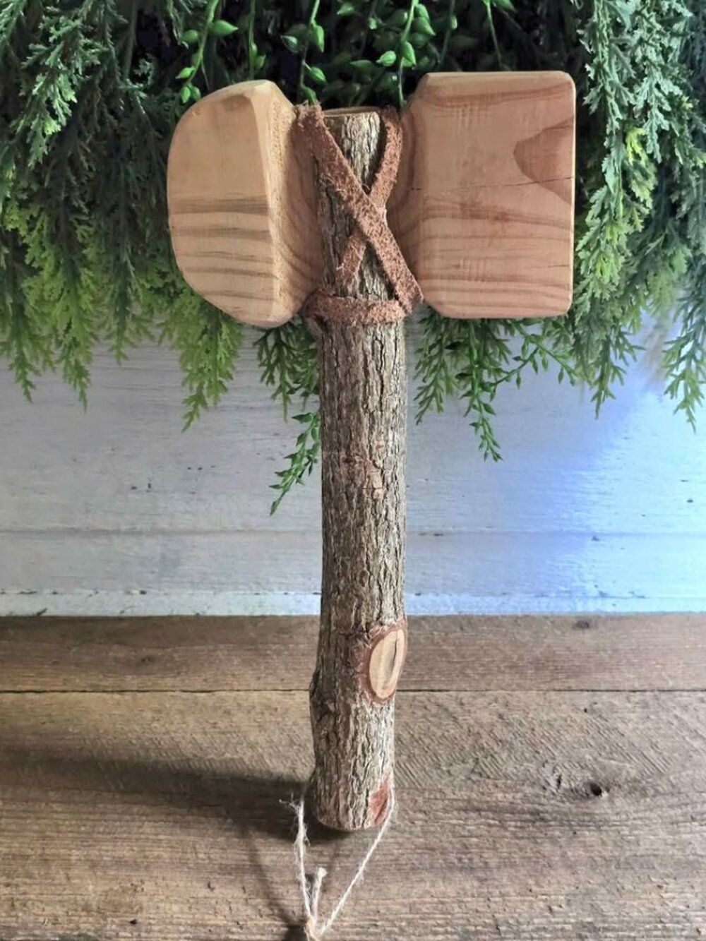 Rustic Primitive Wooden Axe Hatchet Decoration Carving Cabin Lodge Decor